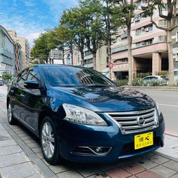 Nissan Sentra 2013款 手自排 1.8L