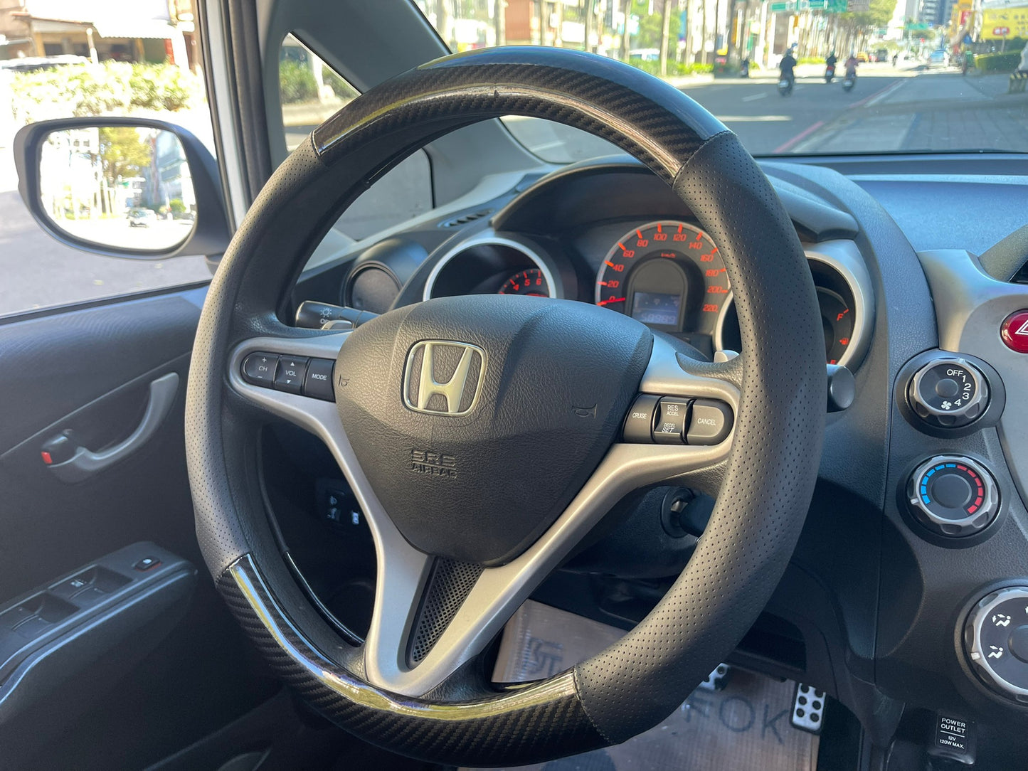 Honda Fit  (VTI-S) 2011年